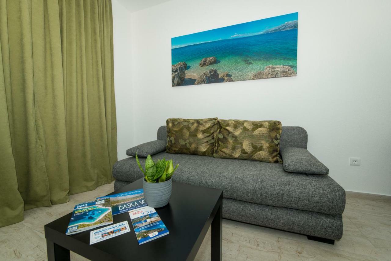 Apartmani Spiline - Mia Baška Voda Exteriör bild