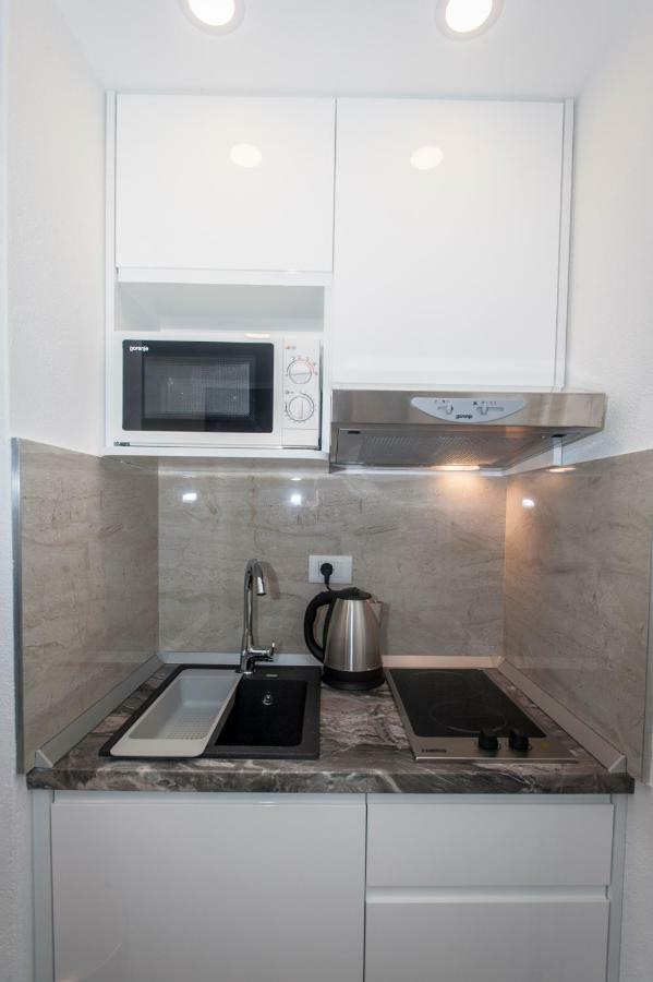 Apartmani Spiline - Mia Baška Voda Exteriör bild