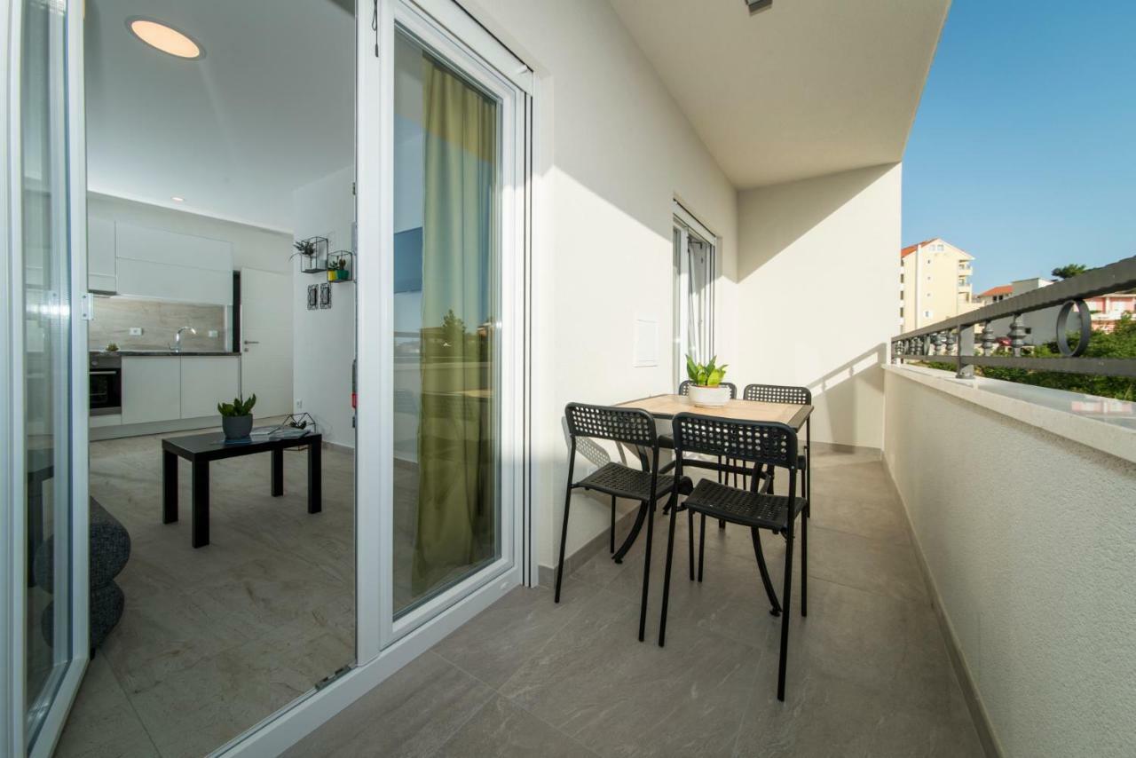Apartmani Spiline - Mia Baška Voda Exteriör bild